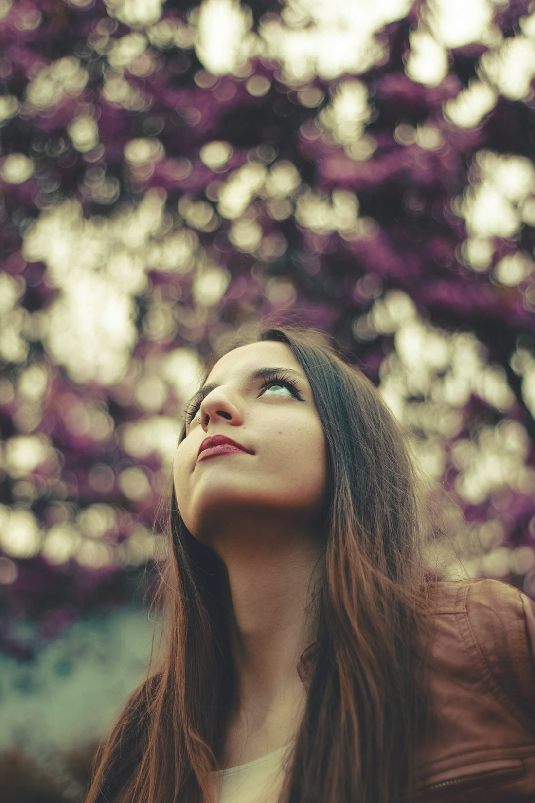 selective focus photo of woman